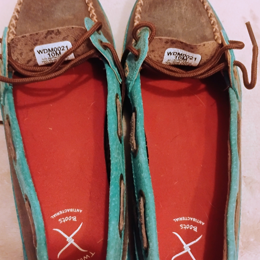 Twisted X Women's Teal and Brown Loafers - Picture 4 of 4